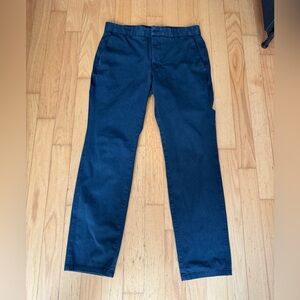 Everlane Men’s The Performance Chino | Uniform Slim Fit Deep Navy 31x30